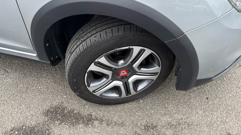 Dacia Sandero Stepway 0.9 TCe Techroad 5dr Petrol Hatchback